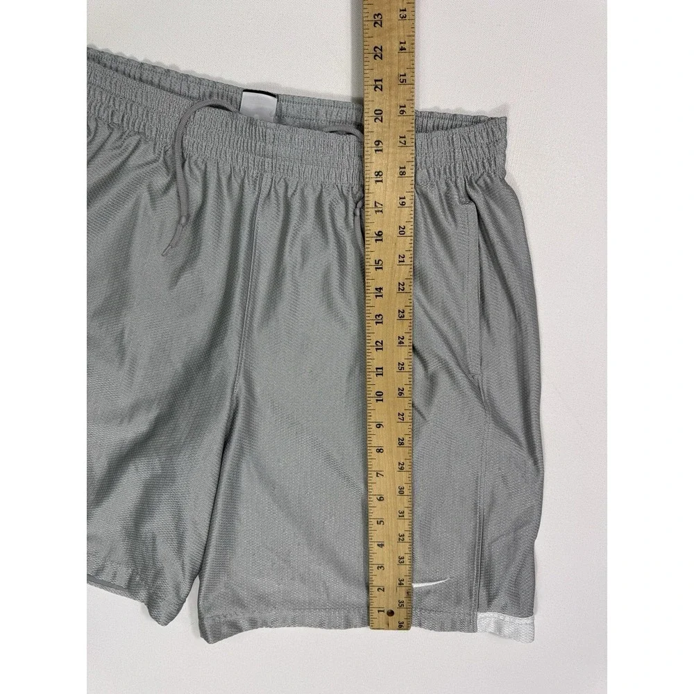 Nike Basketball Shorts Men's XL Grey Shiny Dazzle Baggy Swoosh Y2K Gym Active